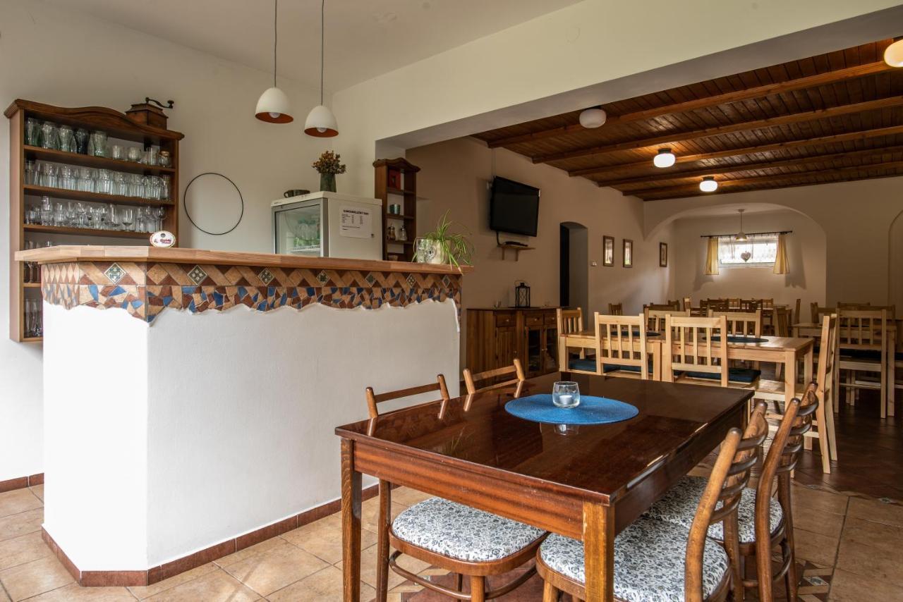Pension Styl Bedrichov  Bagian luar foto